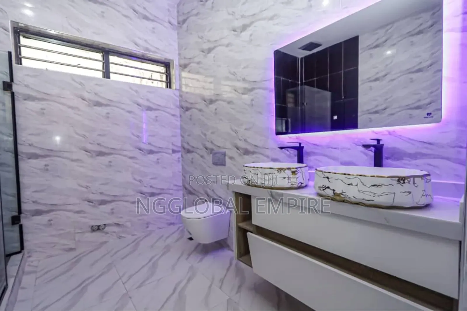 4bdrm Townhouse/Terrace in Osapa London for sale