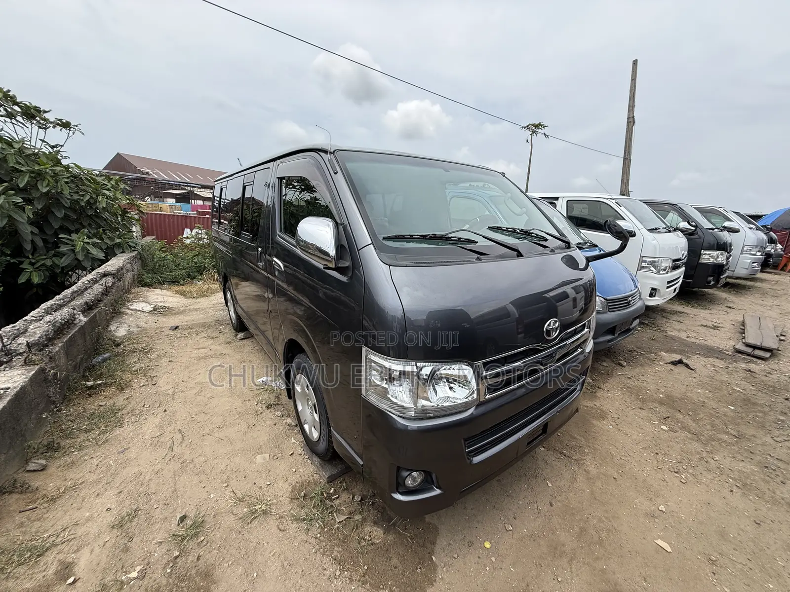 Toyota HiAce 2013 Grey