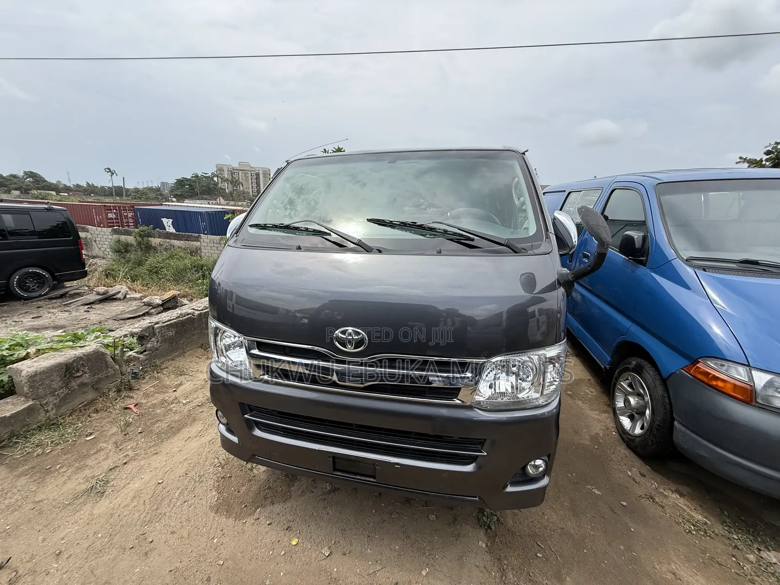 Toyota HiAce 2013 Grey