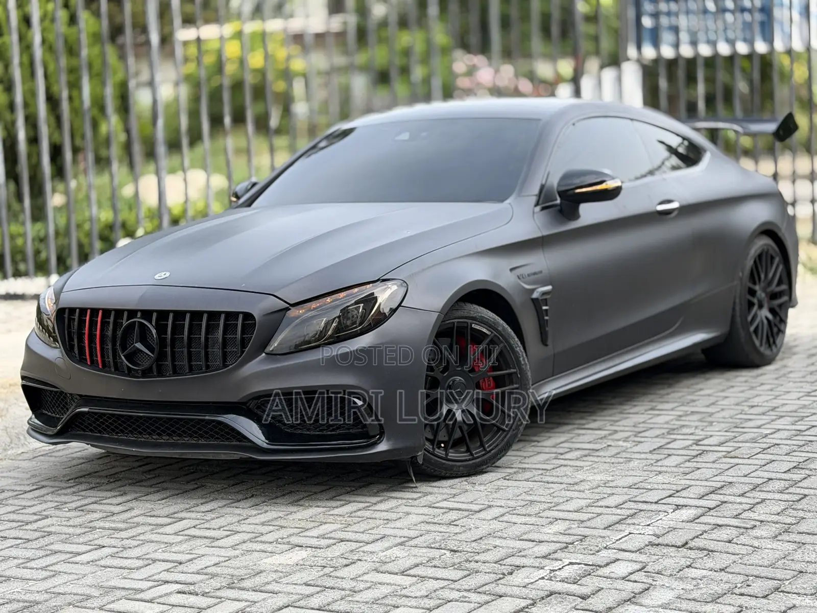 Mercedes-Benz C63 S RWD Coupe (4.0L V8 7A) 2018 Gray