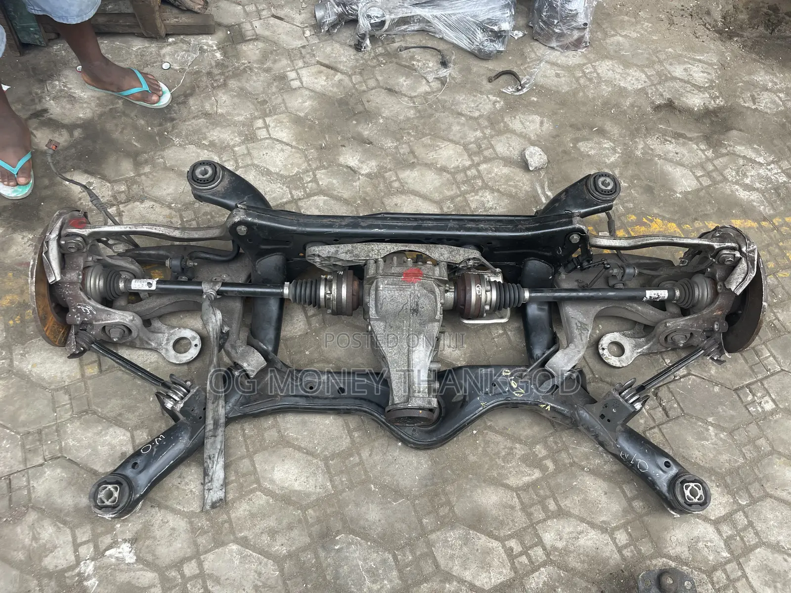 Back Beam for Audi Q5 A4 A7 A6 2013 2015
