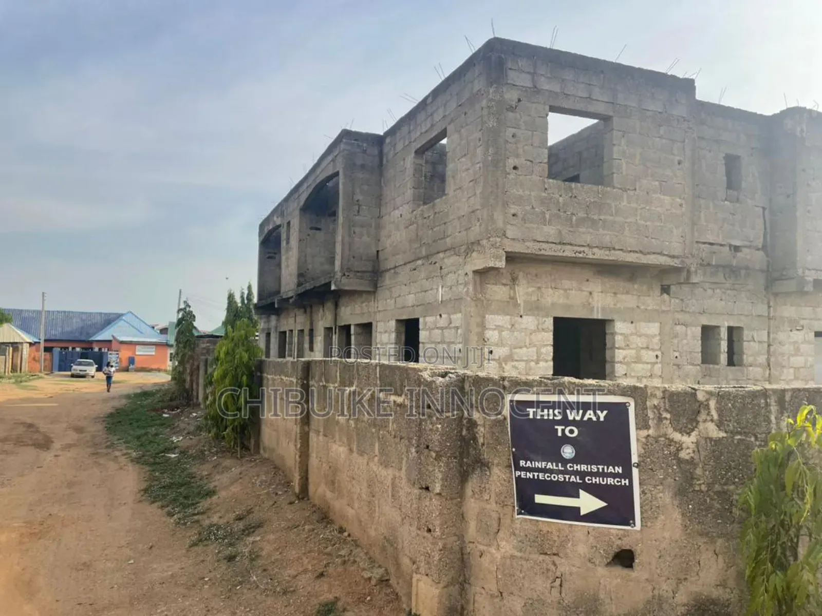 4 Units Of 2bedroom Block Of Flat Carcass Fenced And Gated