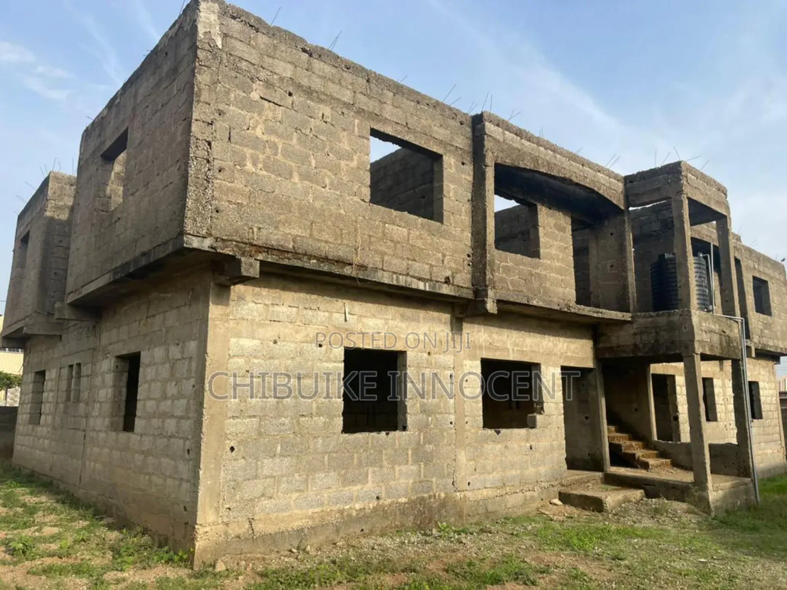 4 Units Of 2bedroom Block Of Flat Carcass Fenced And Gated
