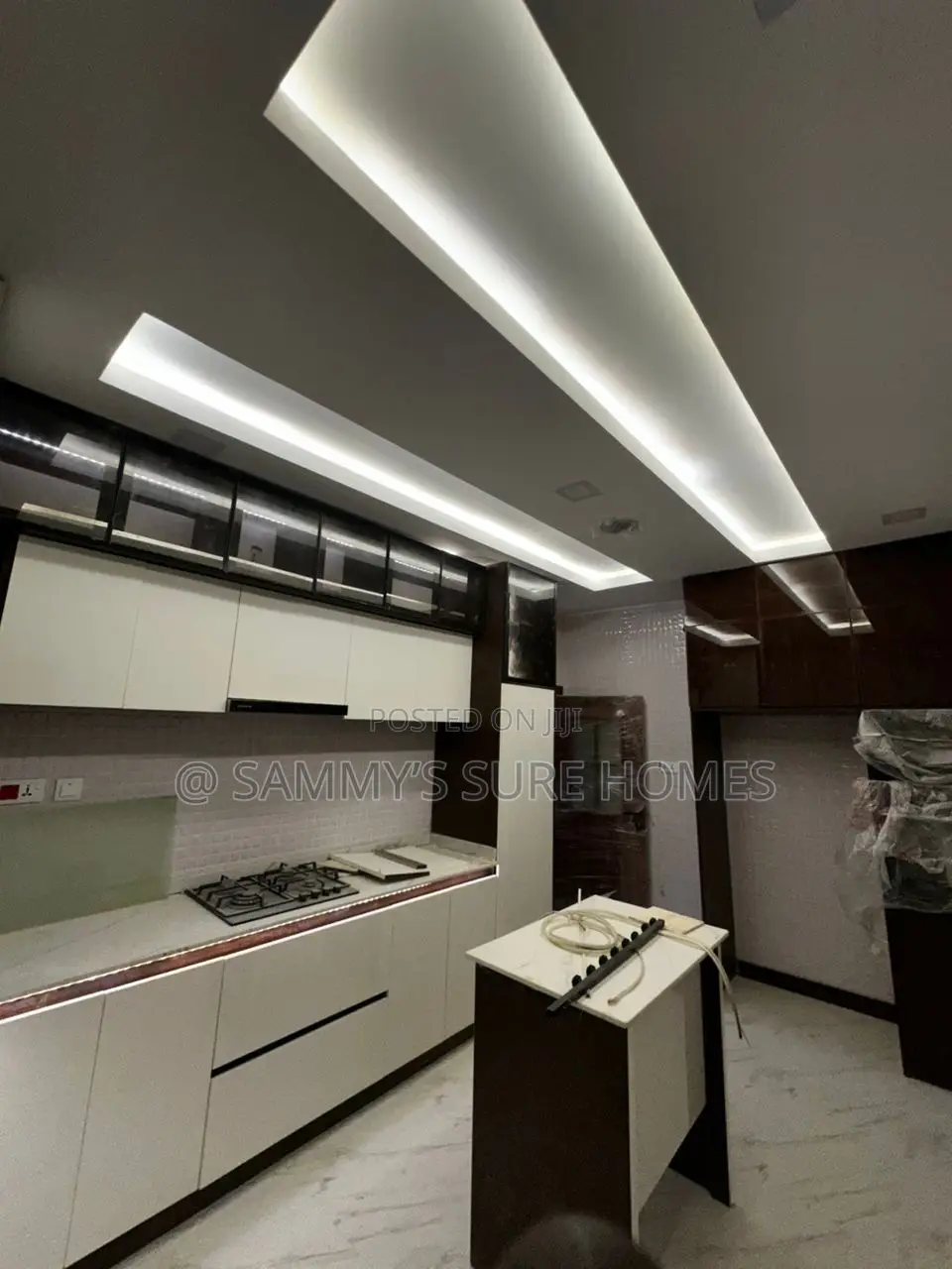 4bdrm Duplex in Jahi Gilmore for sale
