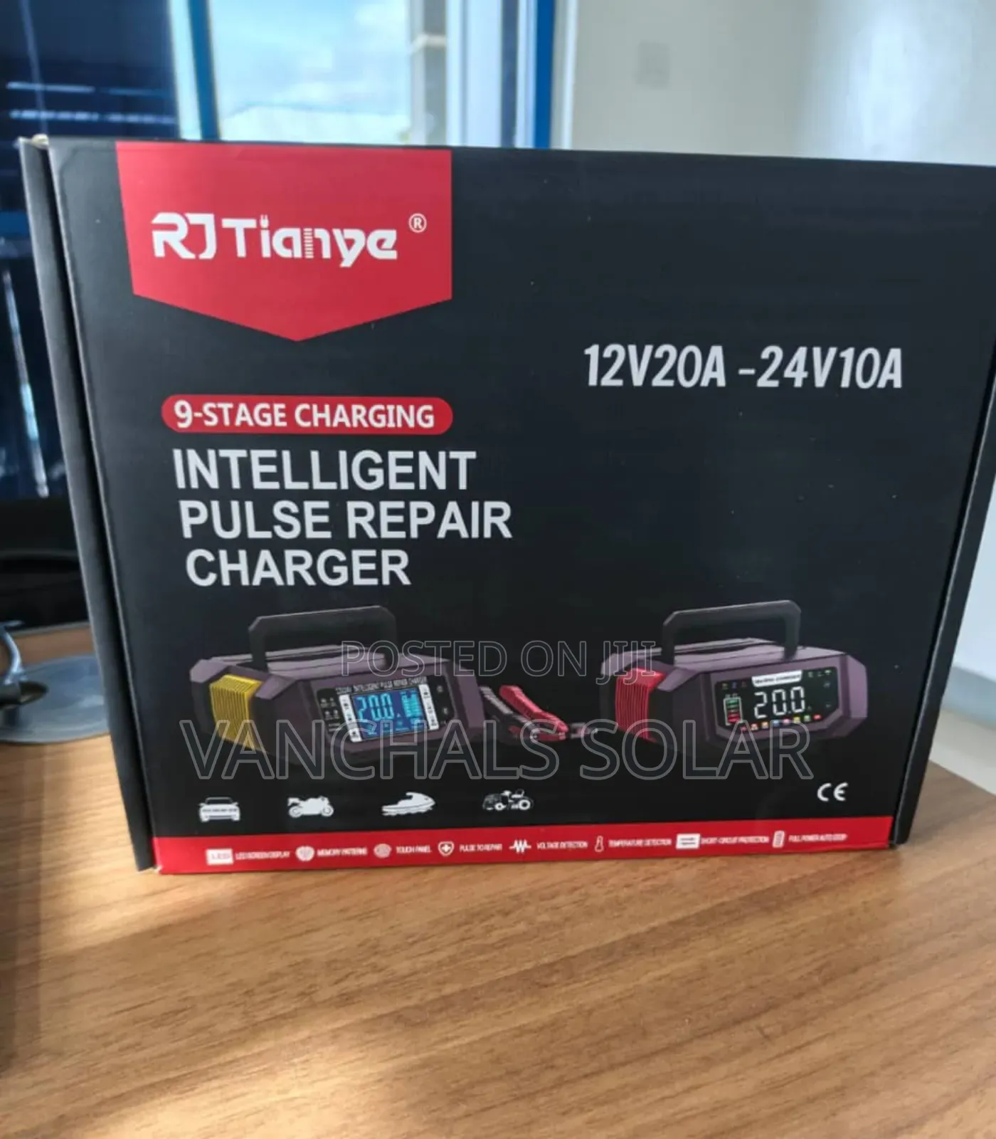 Lithium Lifepo4/Lead Acid Battery Charger 12/24v 20a