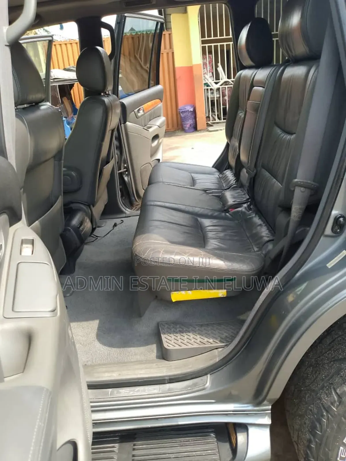 For Rent Lexus 470