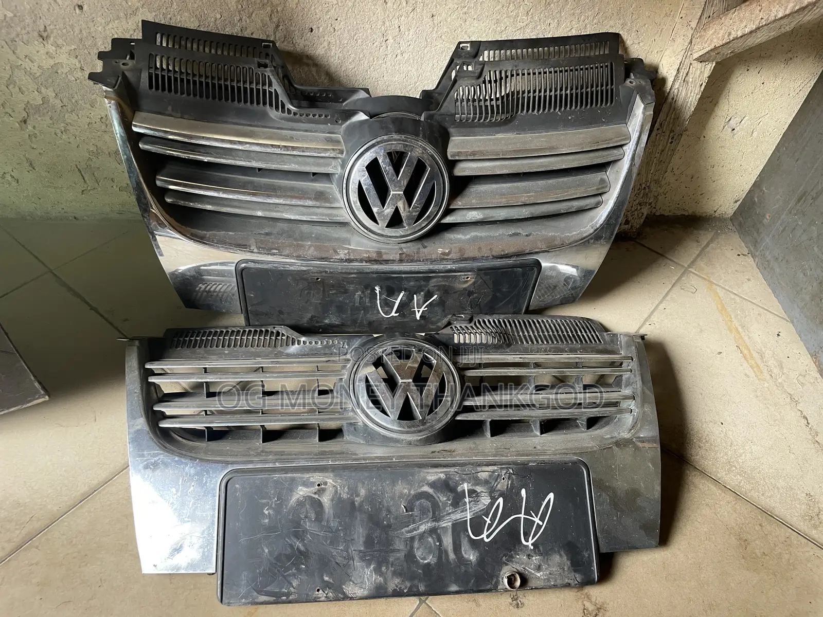 Front Grill Volkswagen Jetta 5