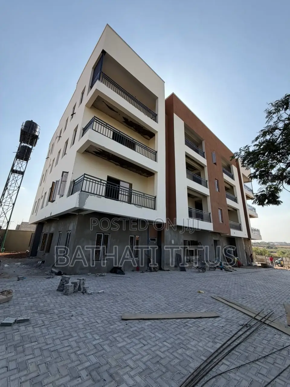 3bdrm Block of Flats in Kaura for sale
