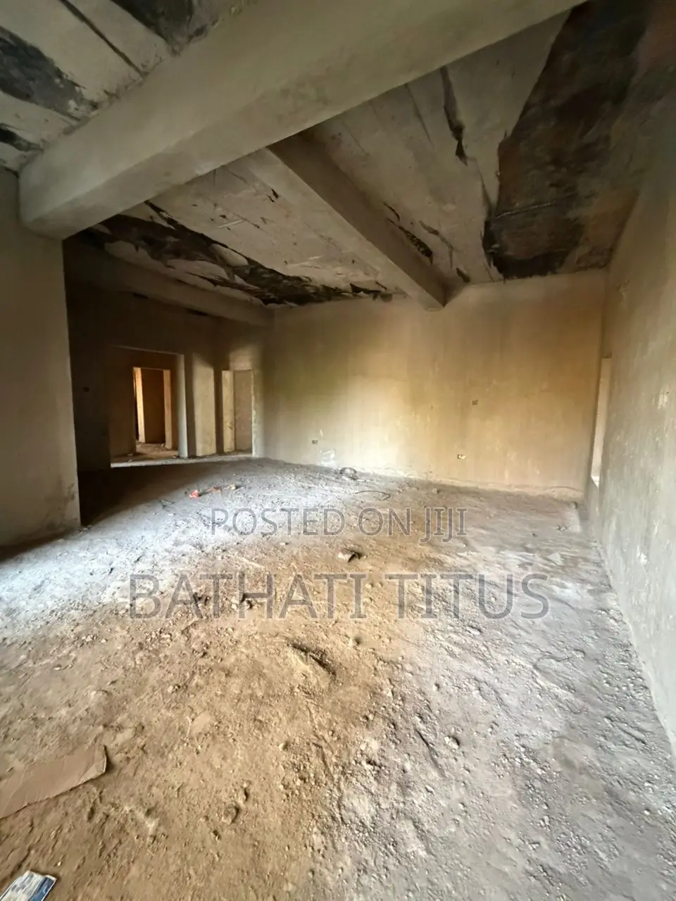 3bdrm Block of Flats in Kaura for sale