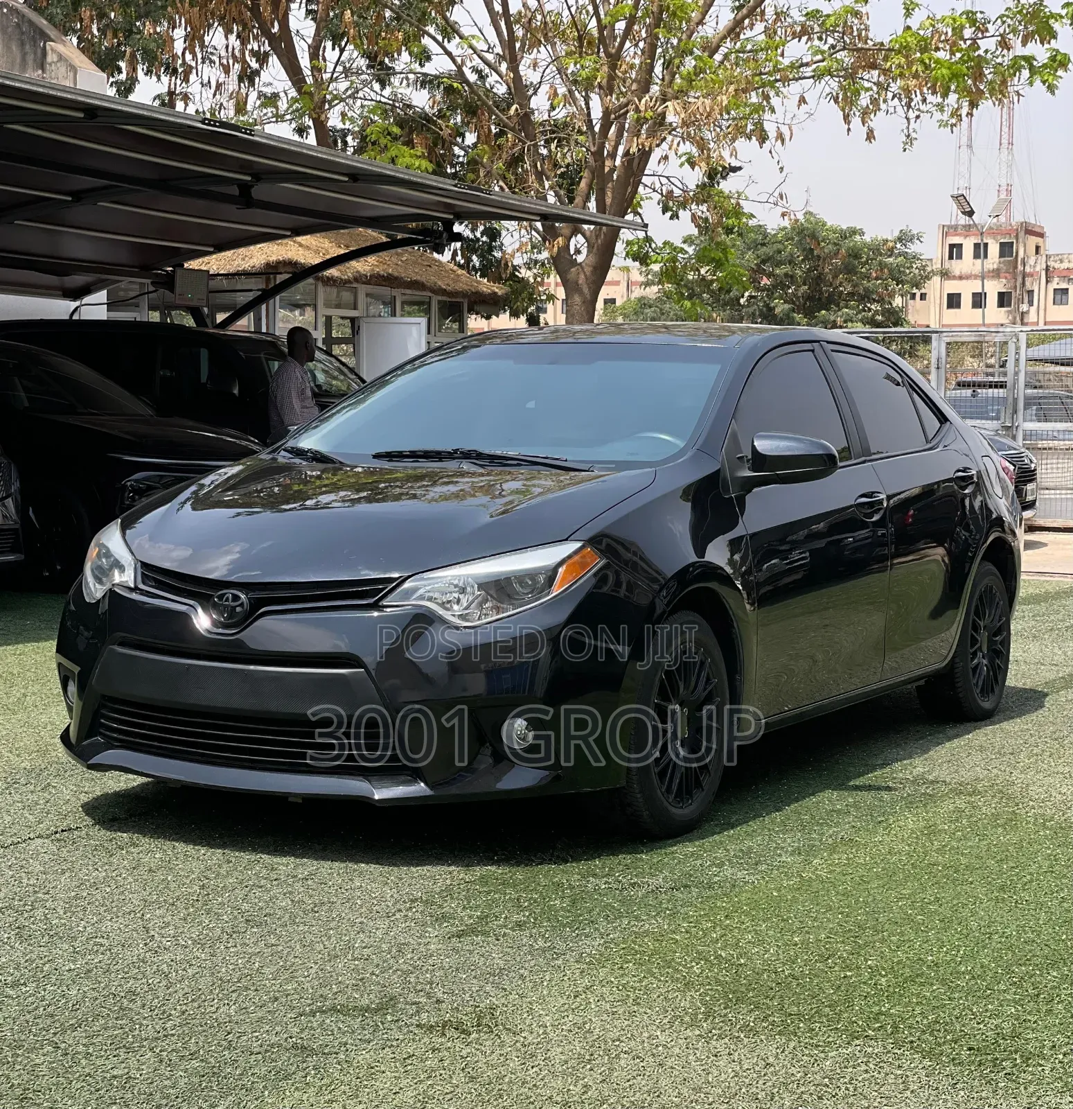 Toyota Corolla LE 4dr Sedan (1.8L 4cyl CVT) 2014 Black