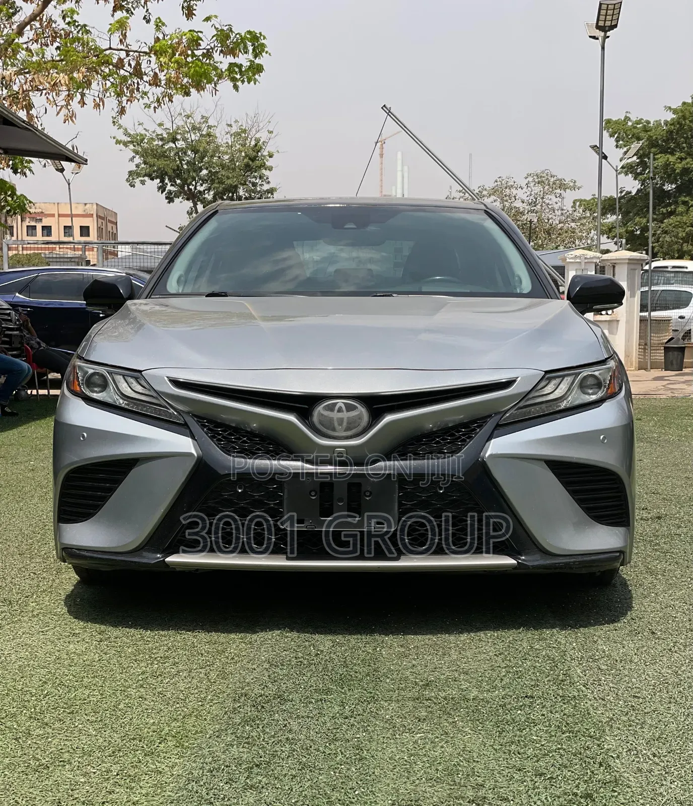 Toyota Camry XSE V6 (3.5L V6 8A) 2019 Gray