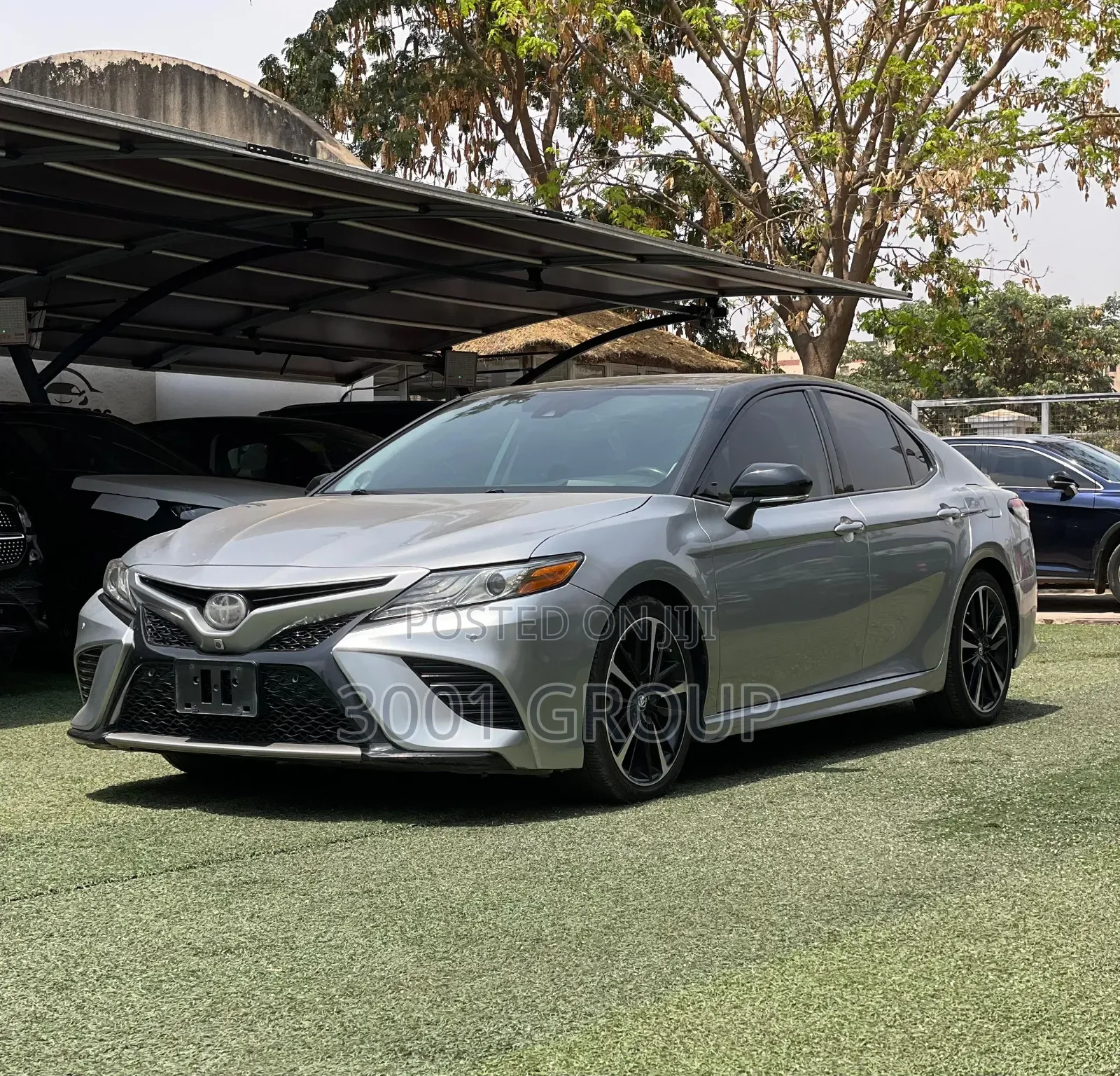 Toyota Camry XSE V6 (3.5L V6 8A) 2019 Gray