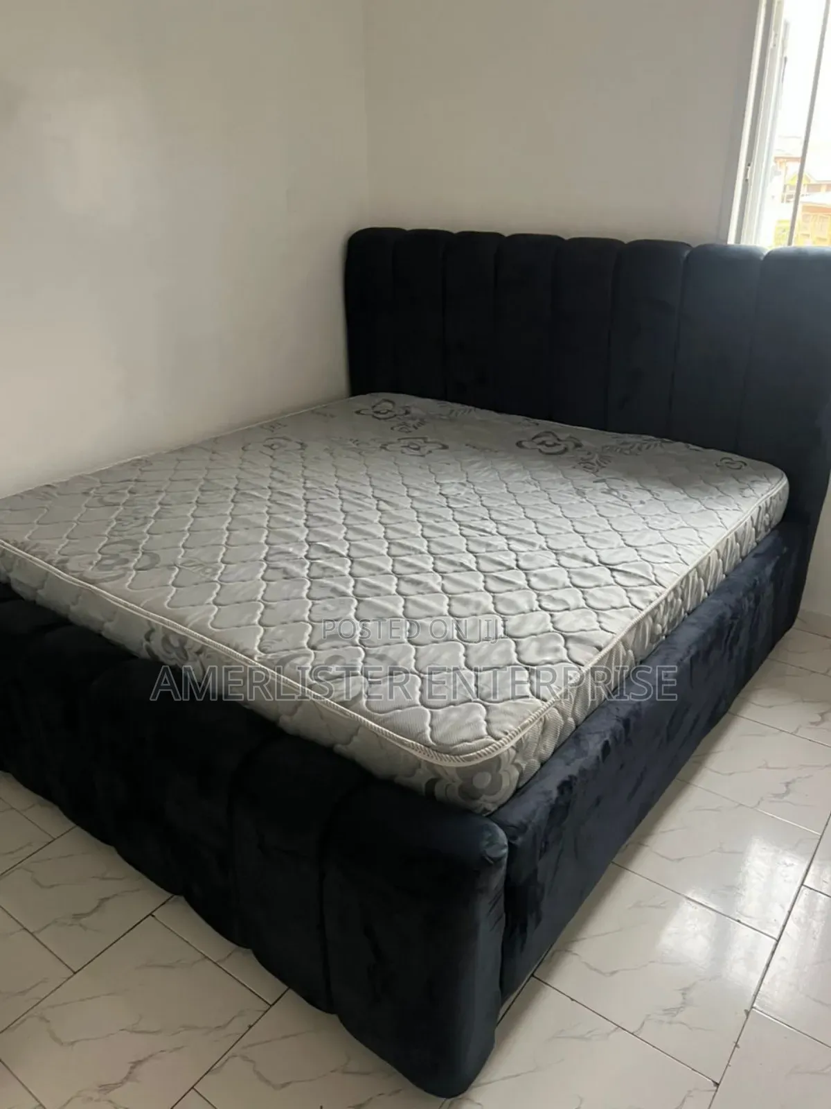 Beautiful 6by6 Bed Frame