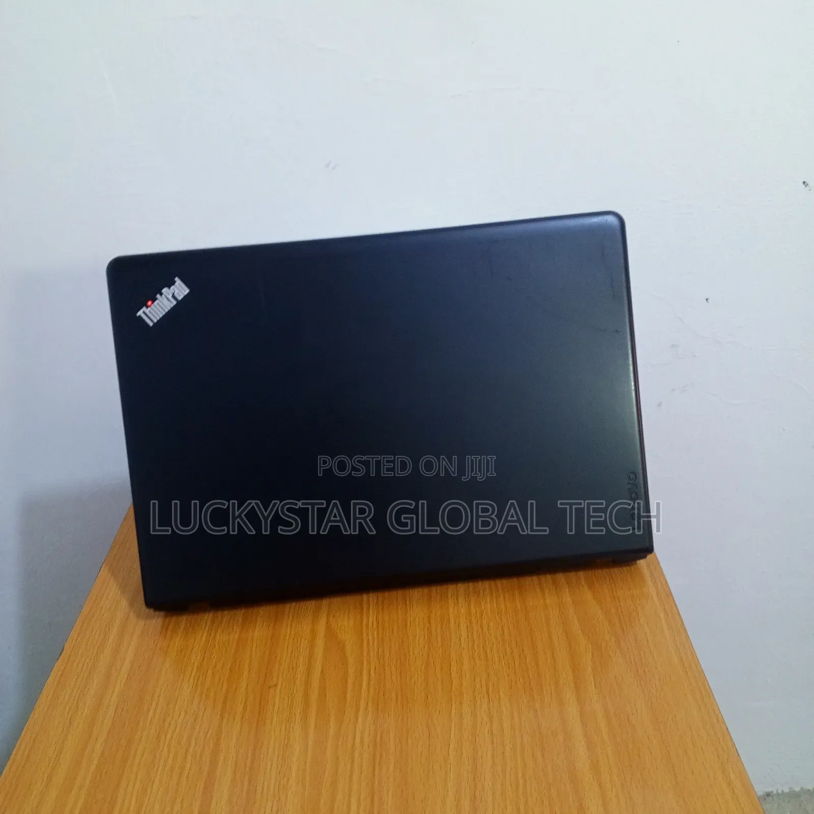 Laptop Lenovo ThinkPad E570 4GB Intel Core i5 HDD 500GB