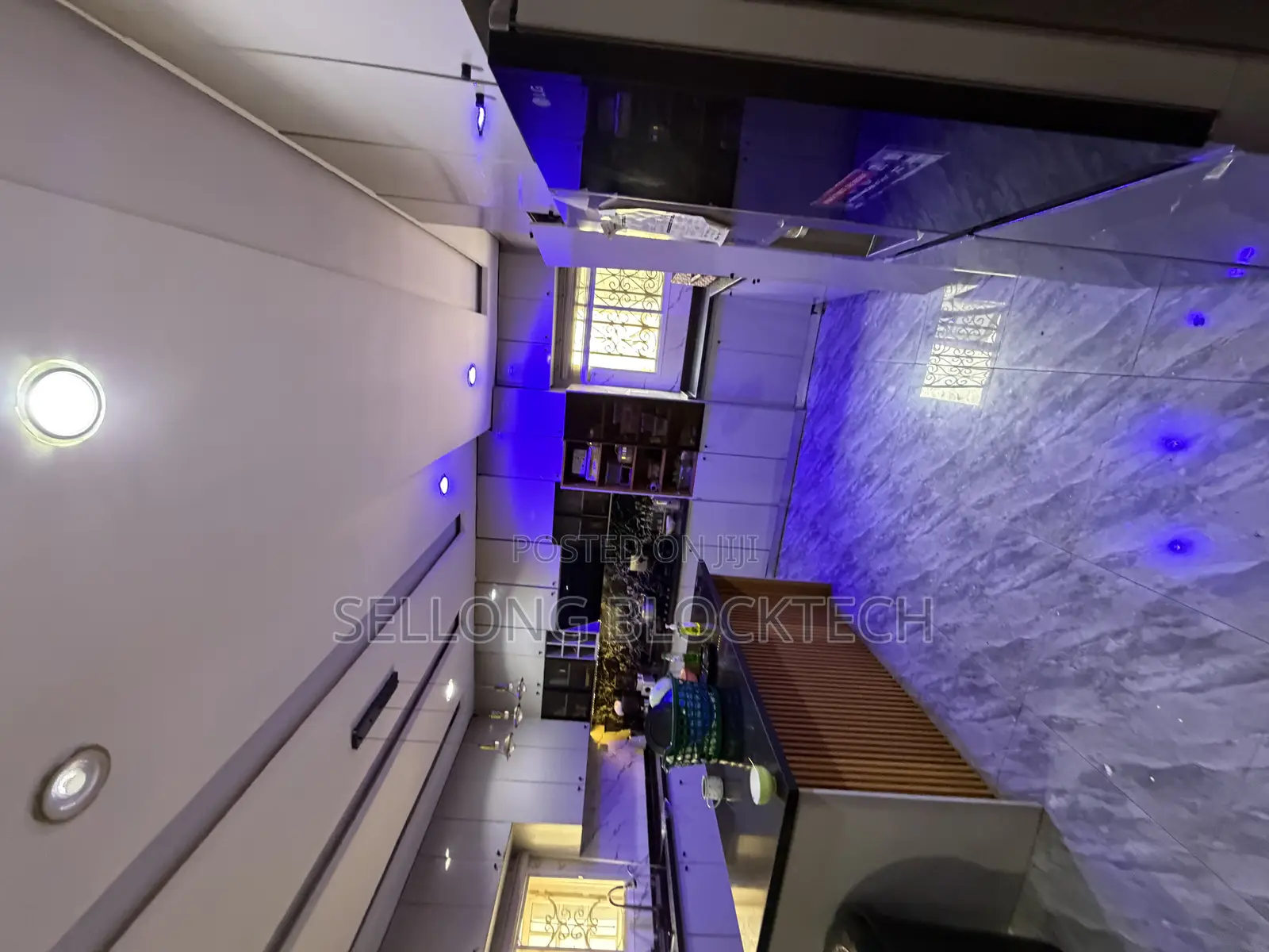 5bdrm Bungalow in Life Camp for sale