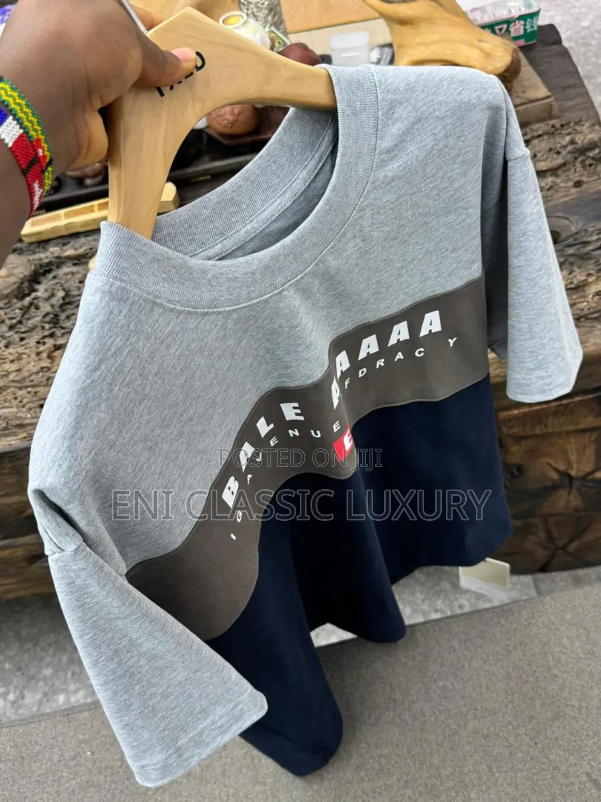 Premium Quality Luxury Men's Cargo Round Neck Well Banded Package