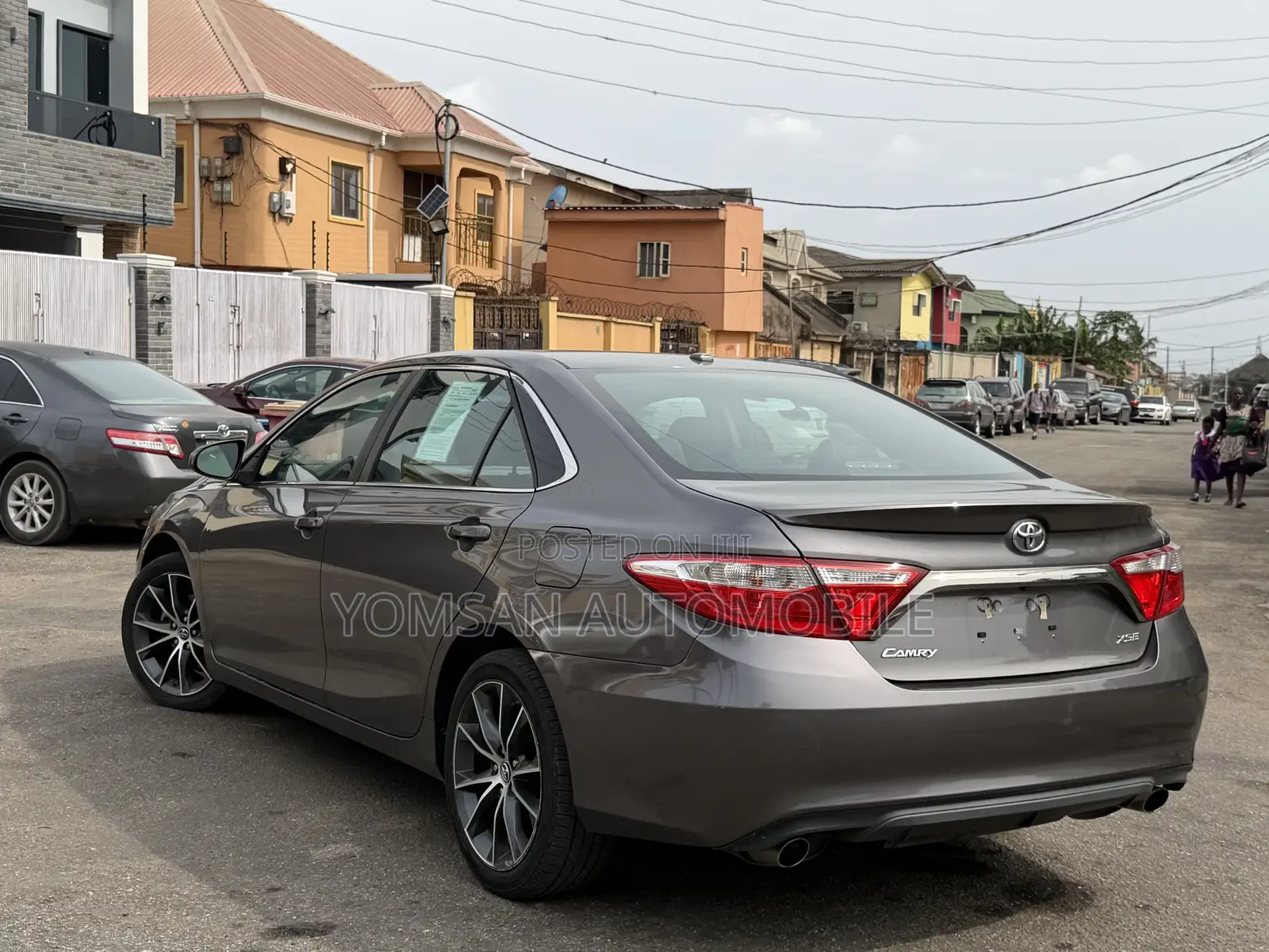 Toyota Camry XSE V6 4dr Sedan (3.5L 6cyl 6A) 2016 Gray