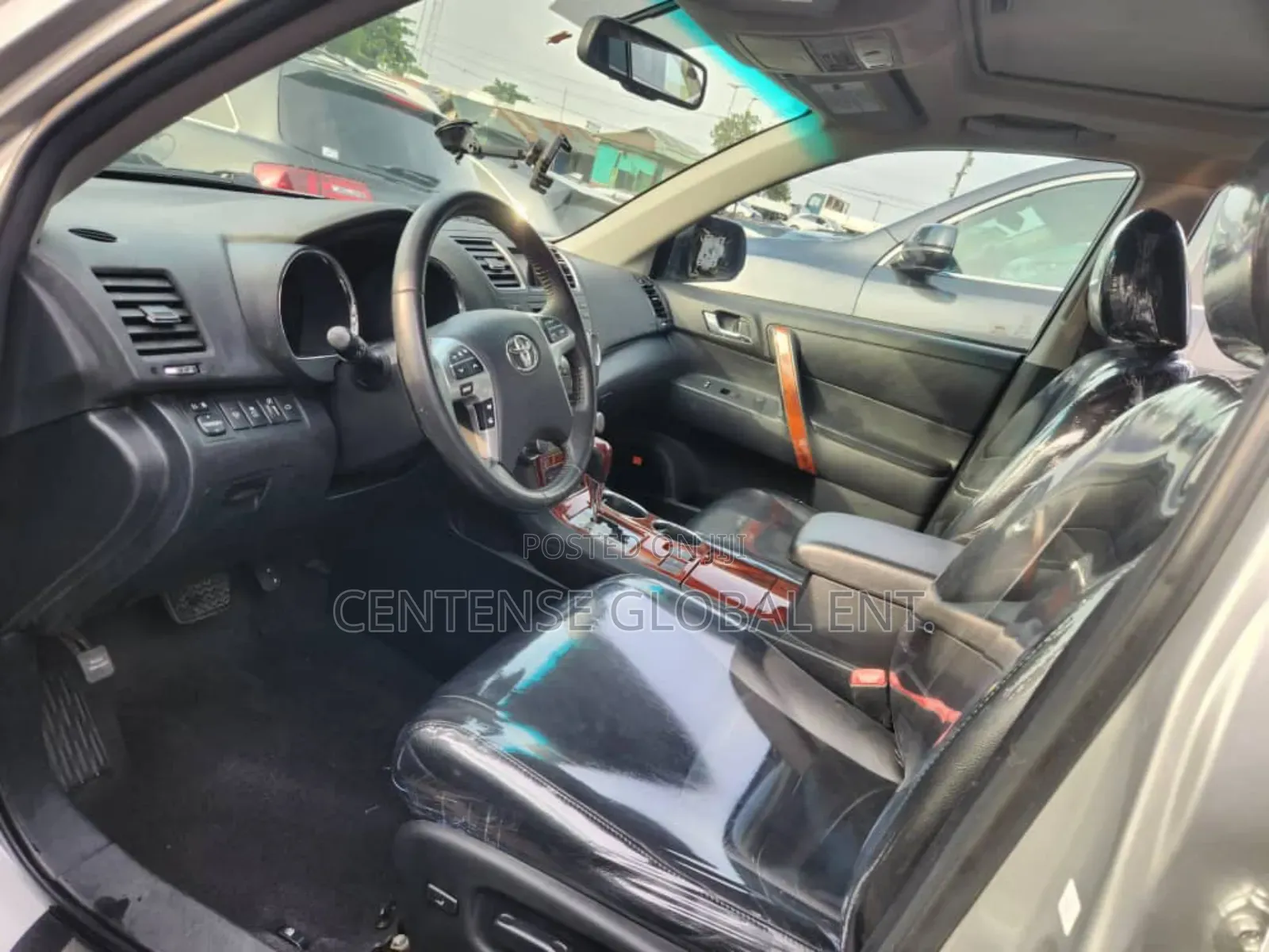 Toyota Highlander Limited 3.5l 4WD 2013 Silver