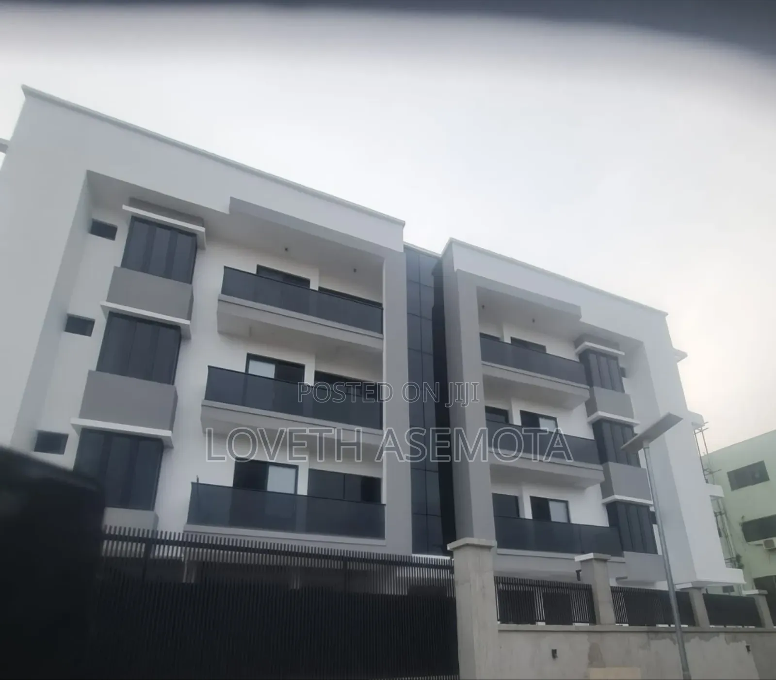 Furnished 3bdrm Apartment in Poynter Heights, Allen Avenue for sale