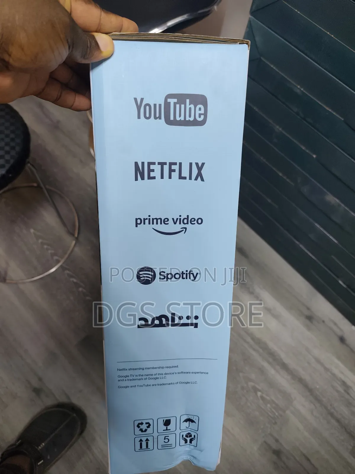 Powerology Smart Tv Portable Fhd 27" Screen Size