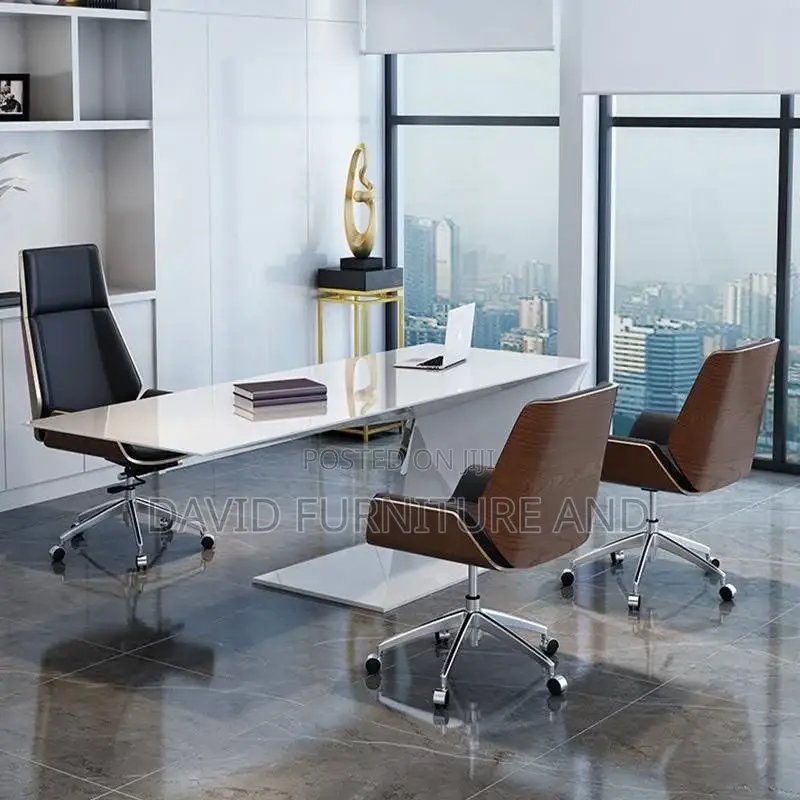 Admin Executive Office Chair (Swivel)