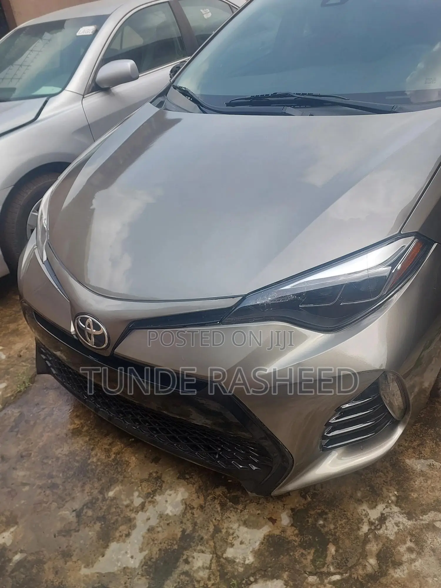 Toyota Corolla LE 4dr Sedan (1.8L 4cyl CVT) 2017 Brown