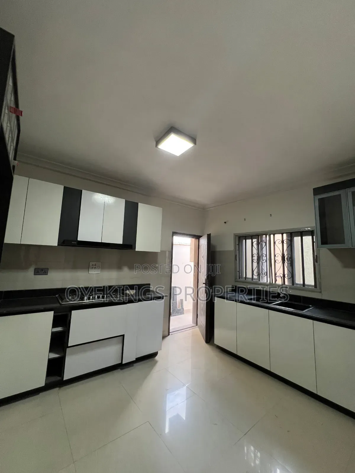 4bdrm Duplex in Akoto Estate, Akala Express for sale