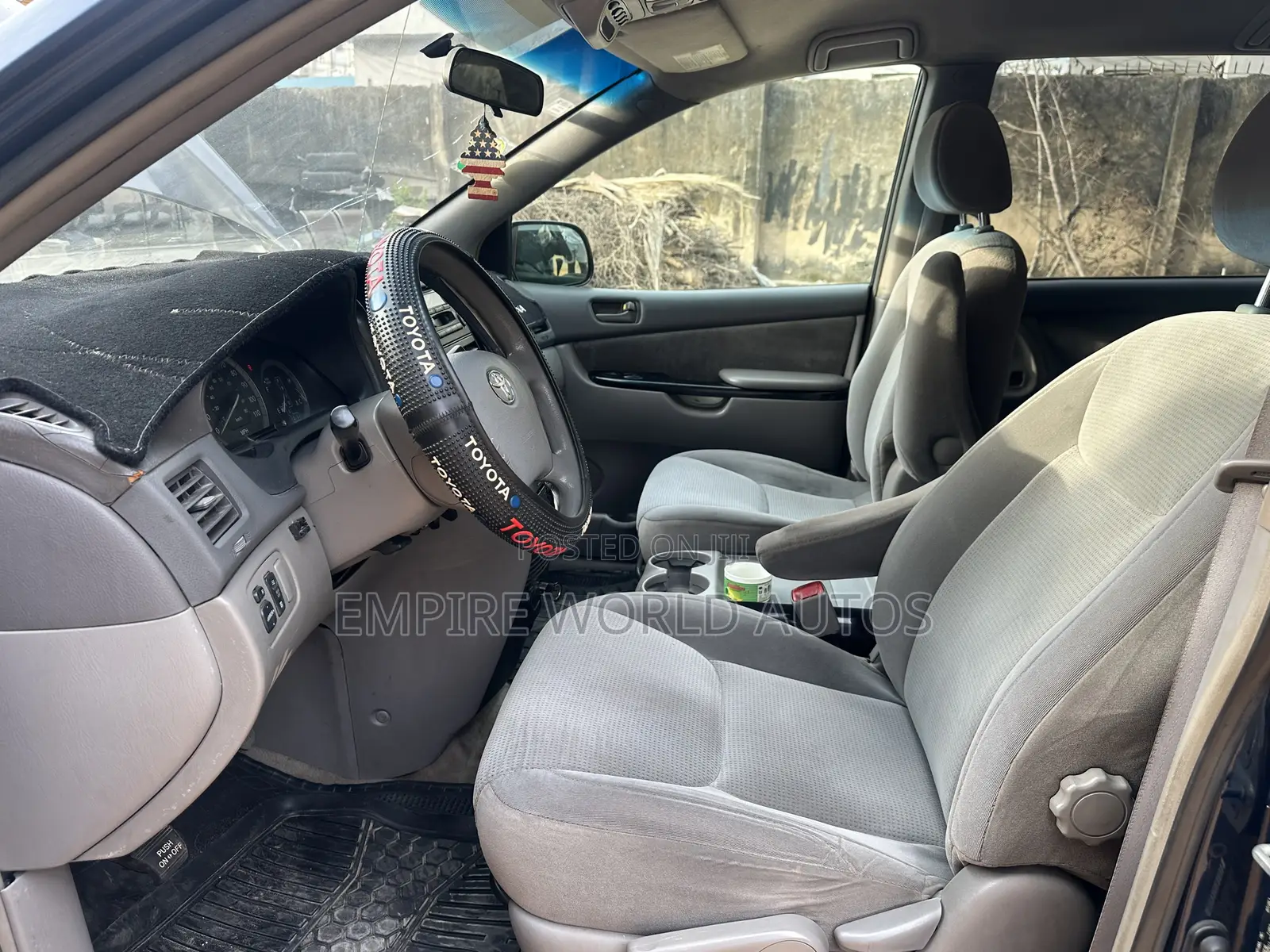 Toyota Sienna 2005 Blue