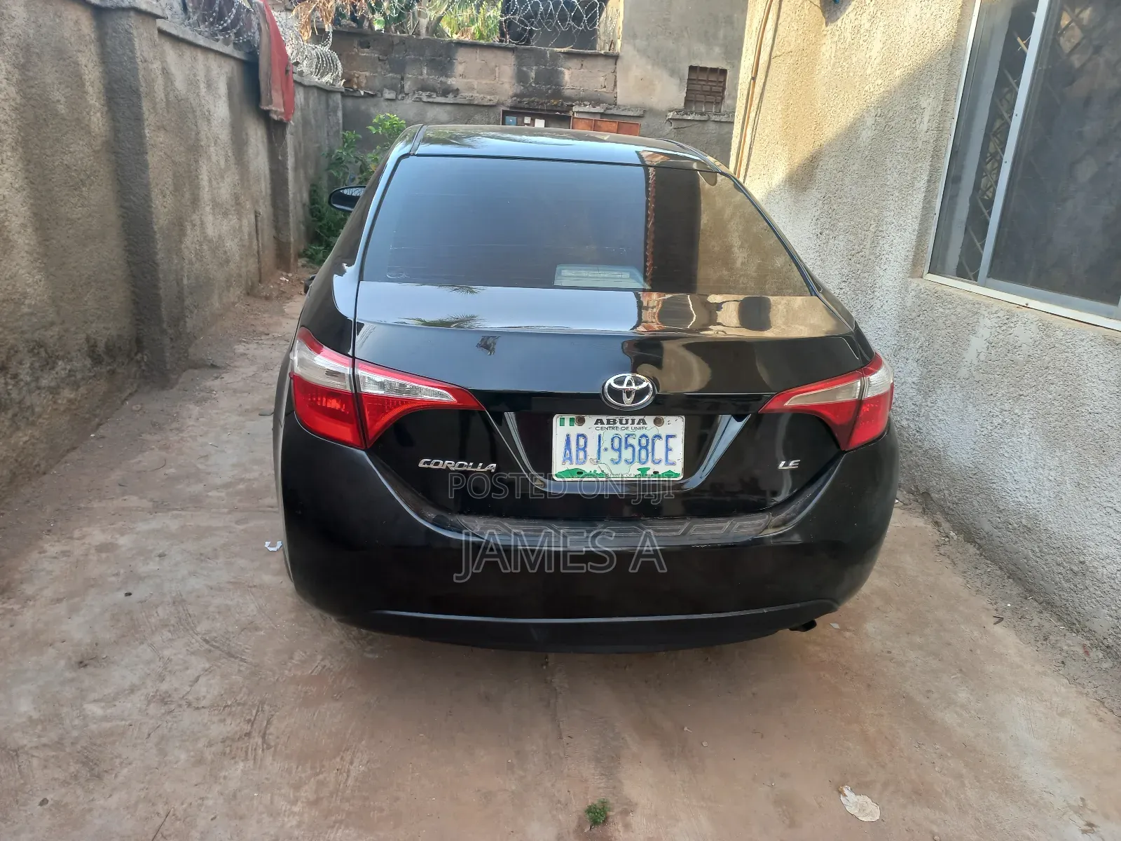 Toyota Corolla L 4dr Sedan (1.8L 4cyl 4A) 2015 Black