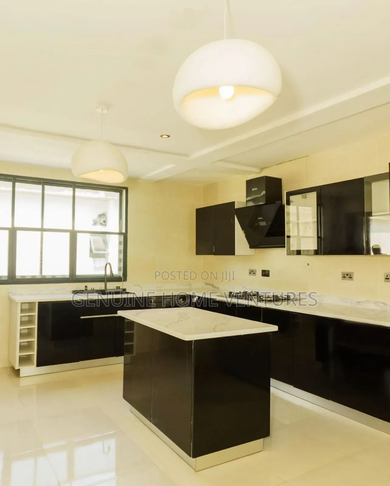 3bdrm Maisonette in Lekki Phase One for sale