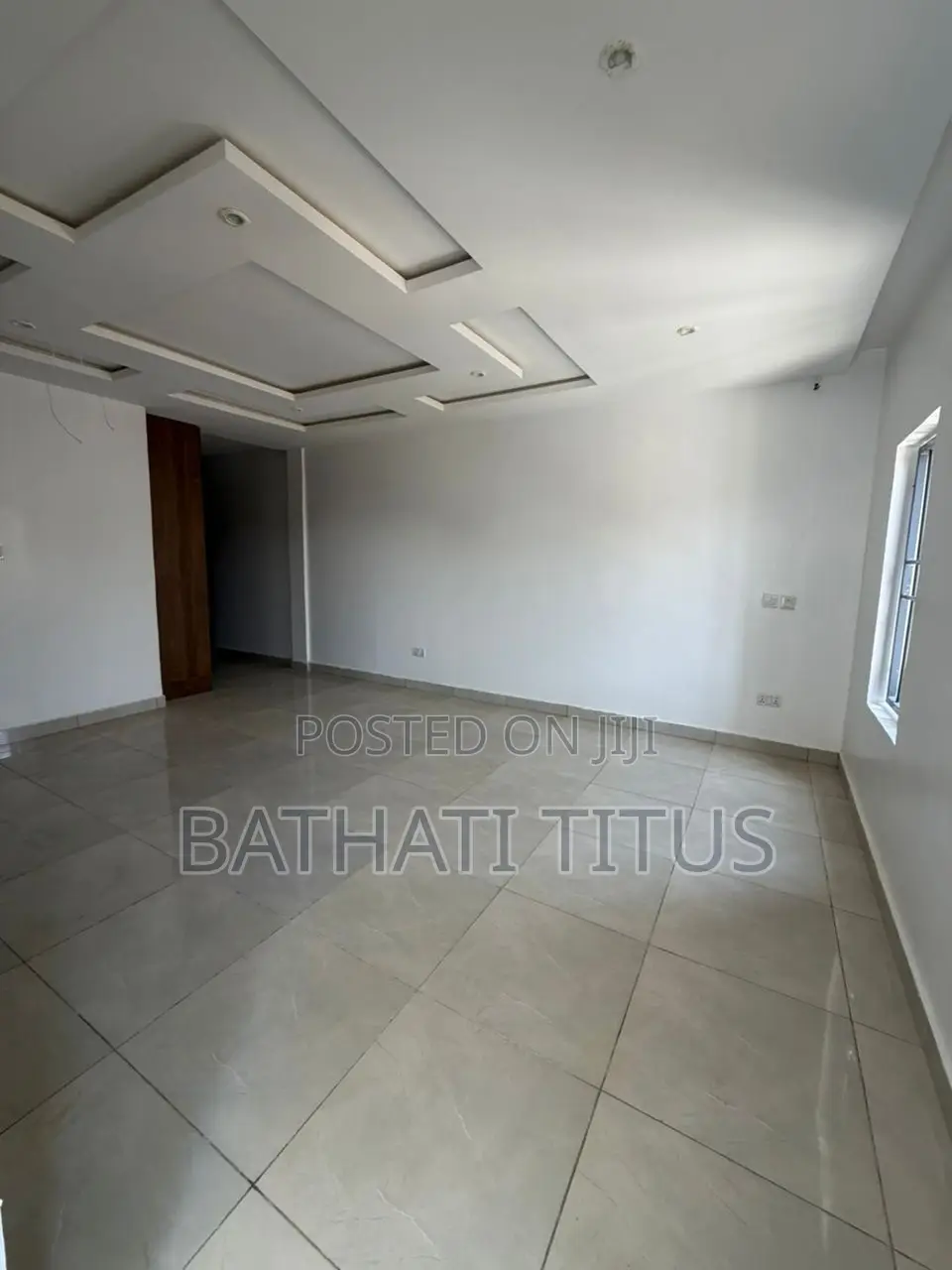 4bdrm Duplex in Life Camp for sale