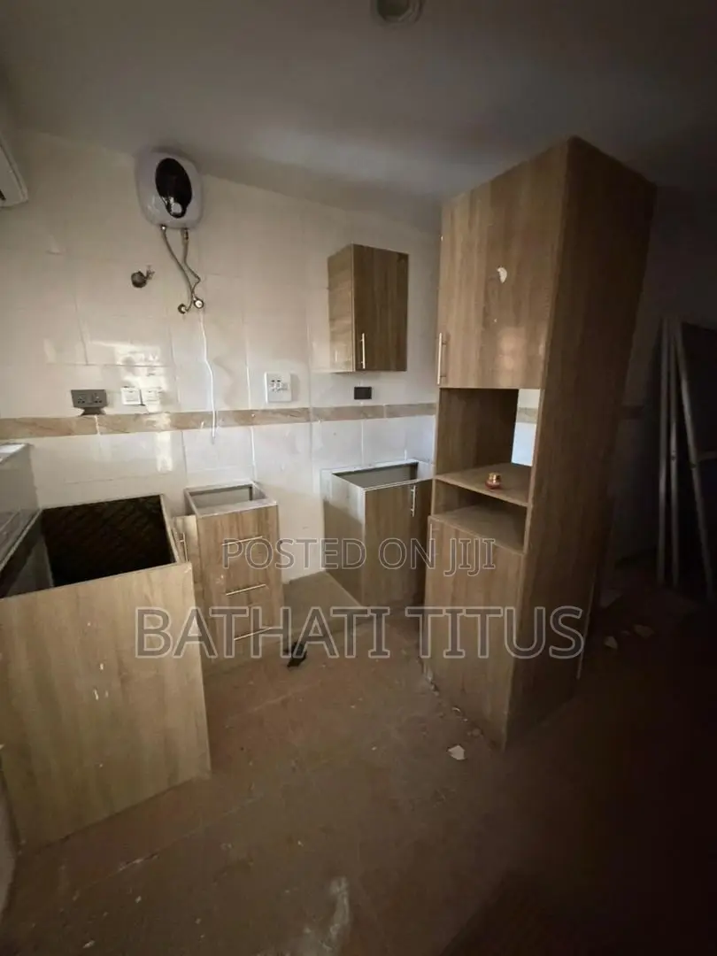 3bdrm Block of Flats in Katampe (Main) for sale