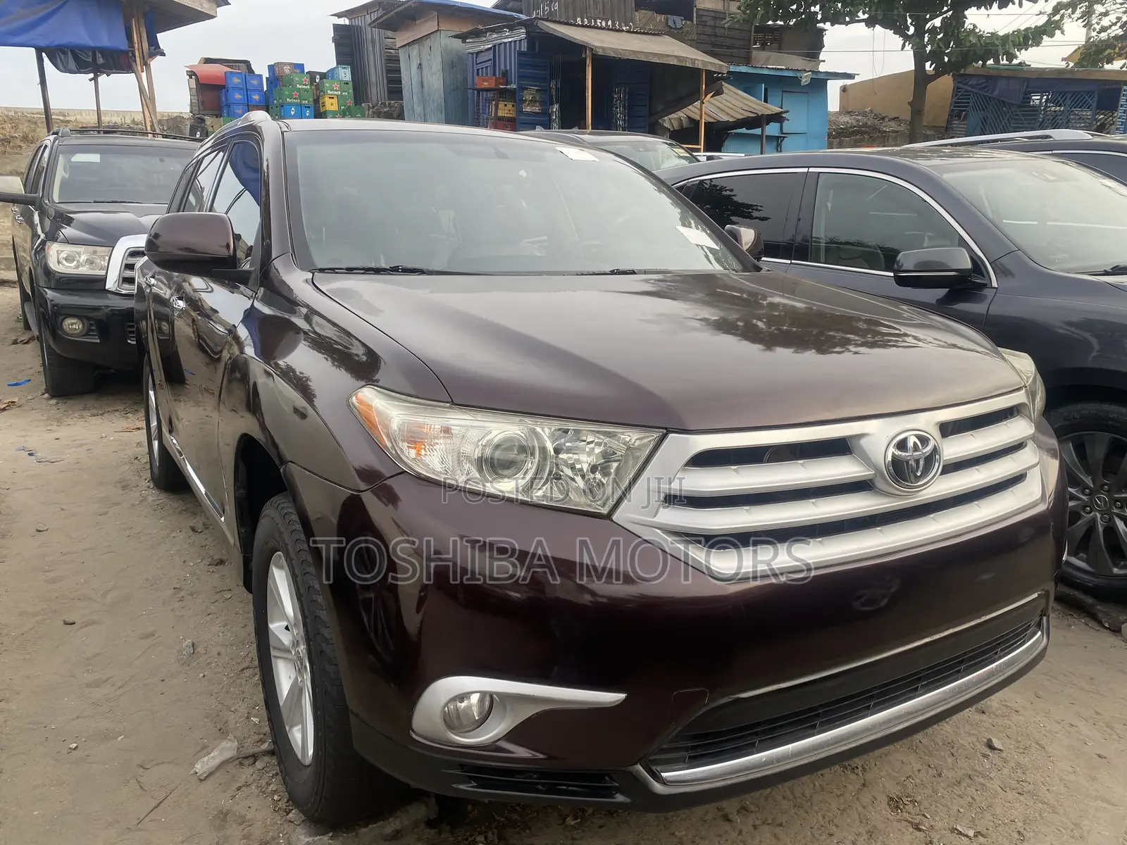 Toyota Highlander Limited 3.5l 4WD 2013 Maroon