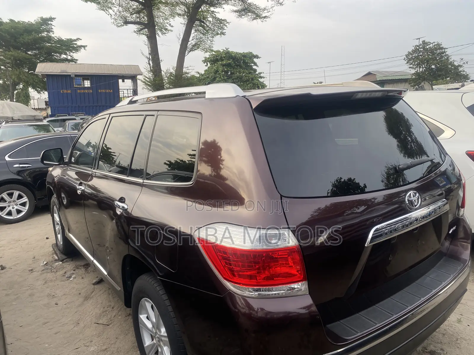 Toyota Highlander Limited 3.5l 4WD 2013 Maroon