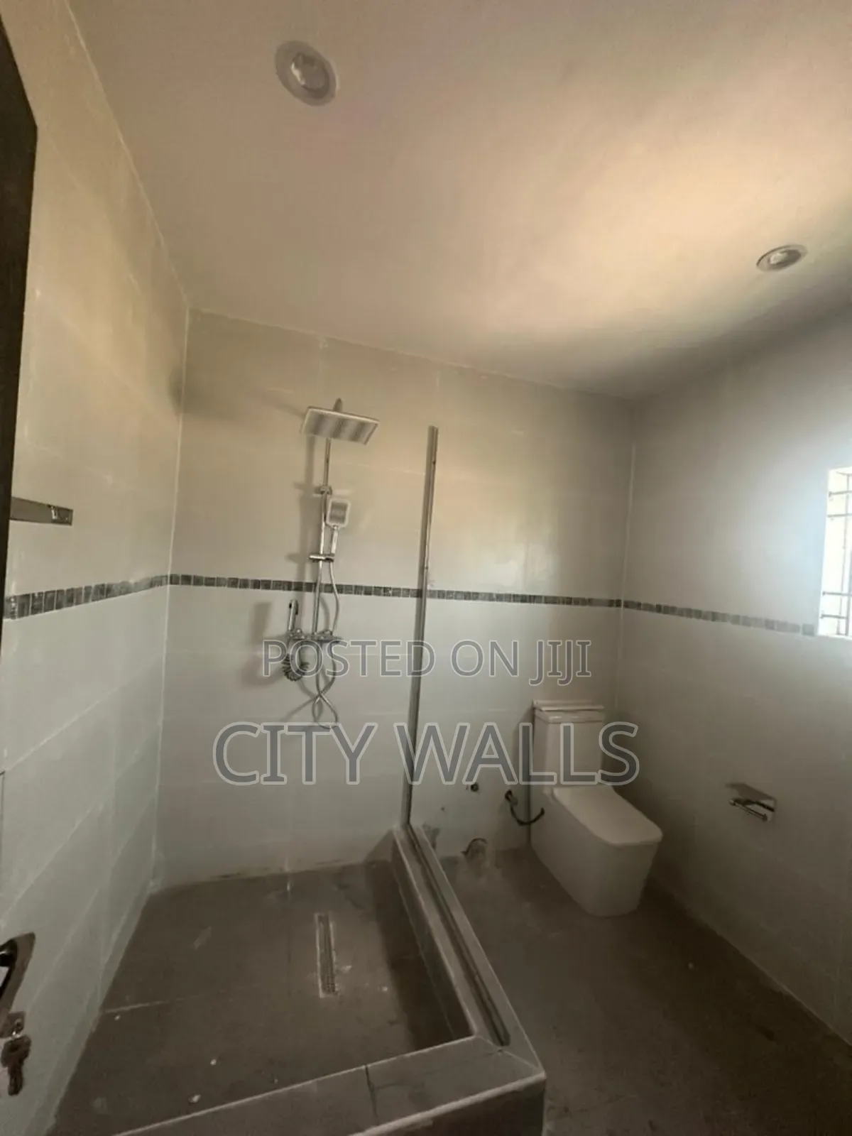 3bdrm Townhouse / Terrace in Ikate for rent