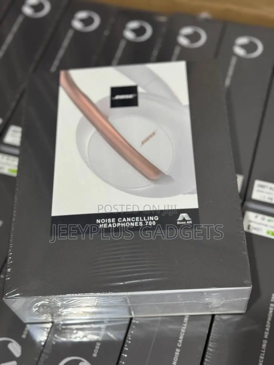 Bose Noise Cancellation Headphones 700