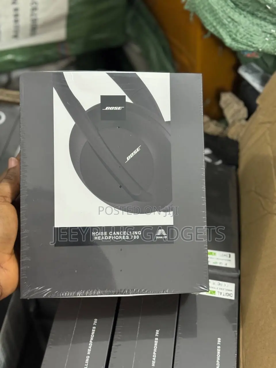 Bose Noise Cancellation Headphones 700