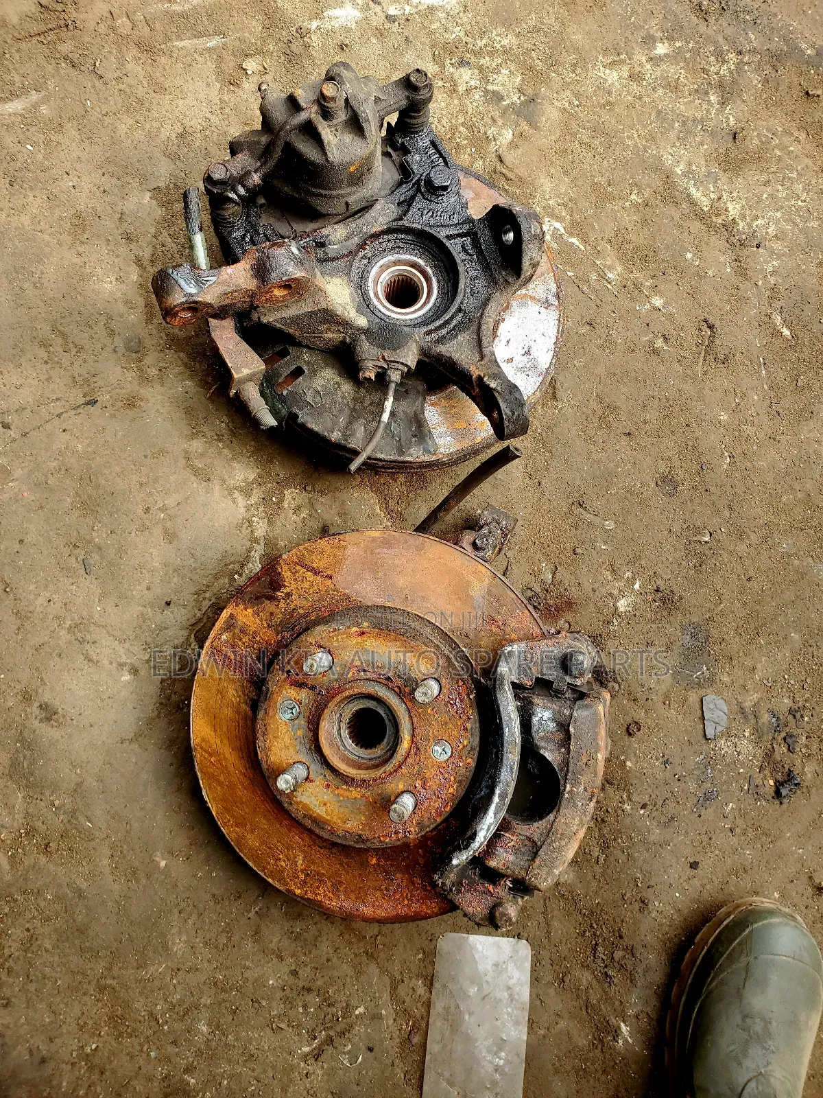 Hyundai I20 Front Hub Complete