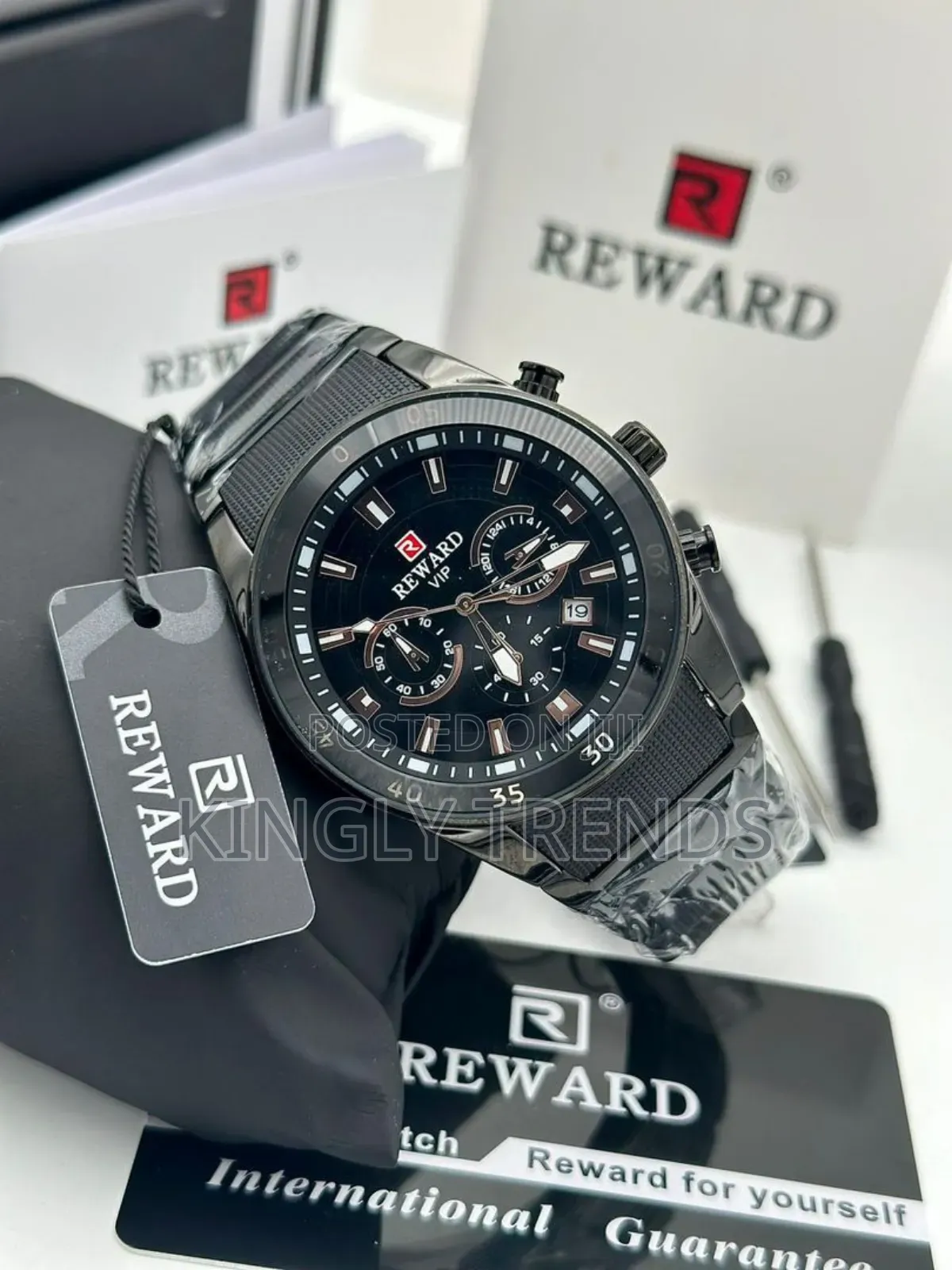 Reward Water Resistant
Wristwatch