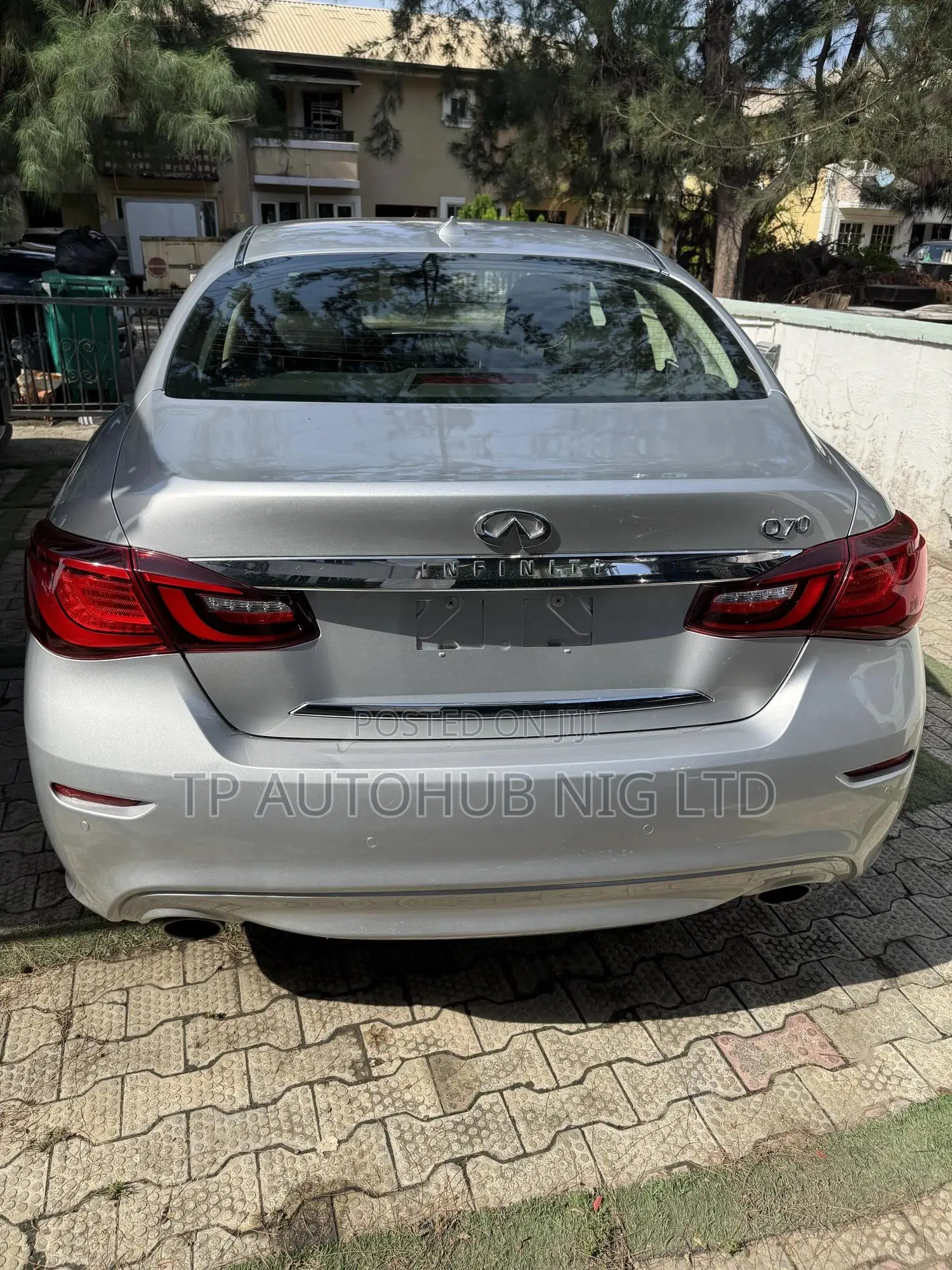 Infiniti Q70 2018 Silver