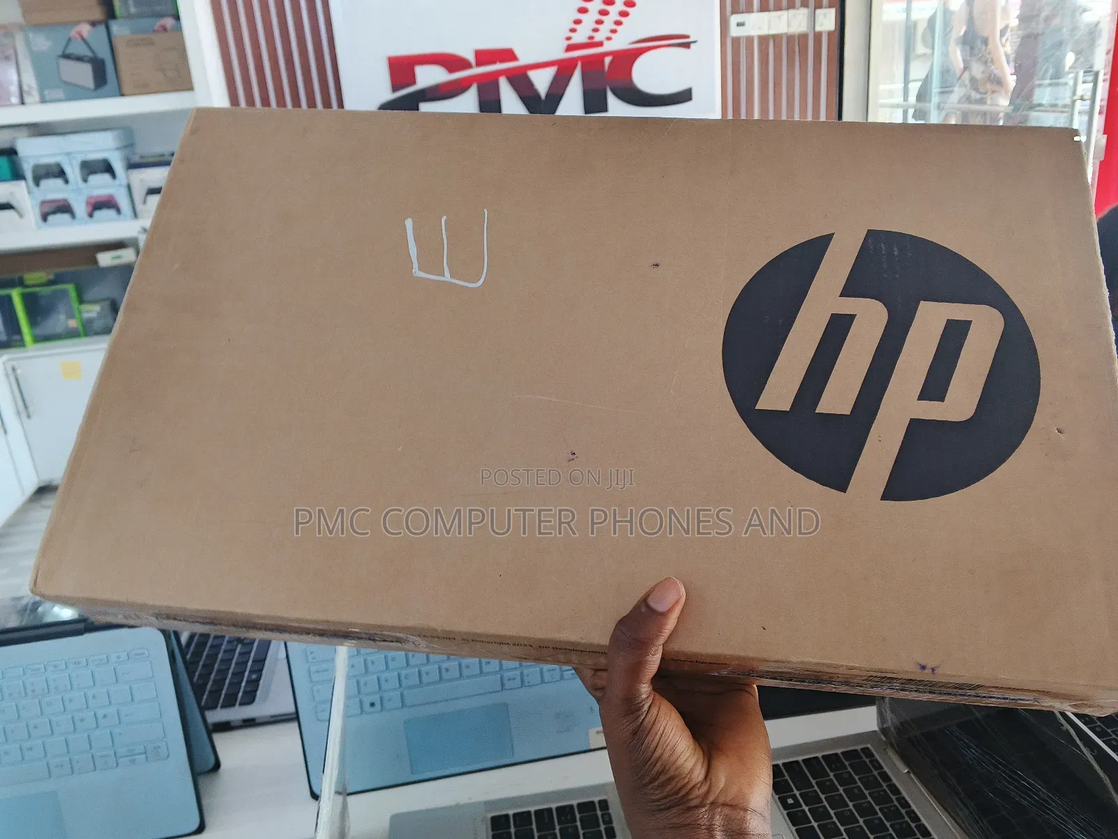 New Laptop HP 14S 4GB Intel Celeron SSD 256GB