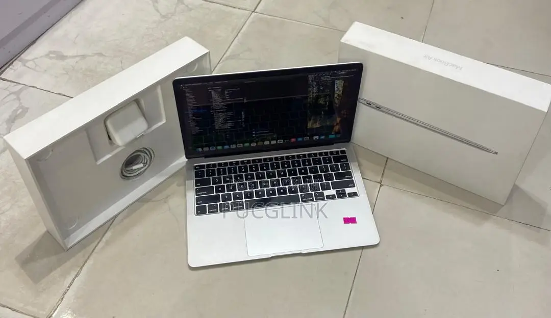 Laptop Apple MacBook Air 2020 8GB Intel Core i3 HDD+SSD 256GB