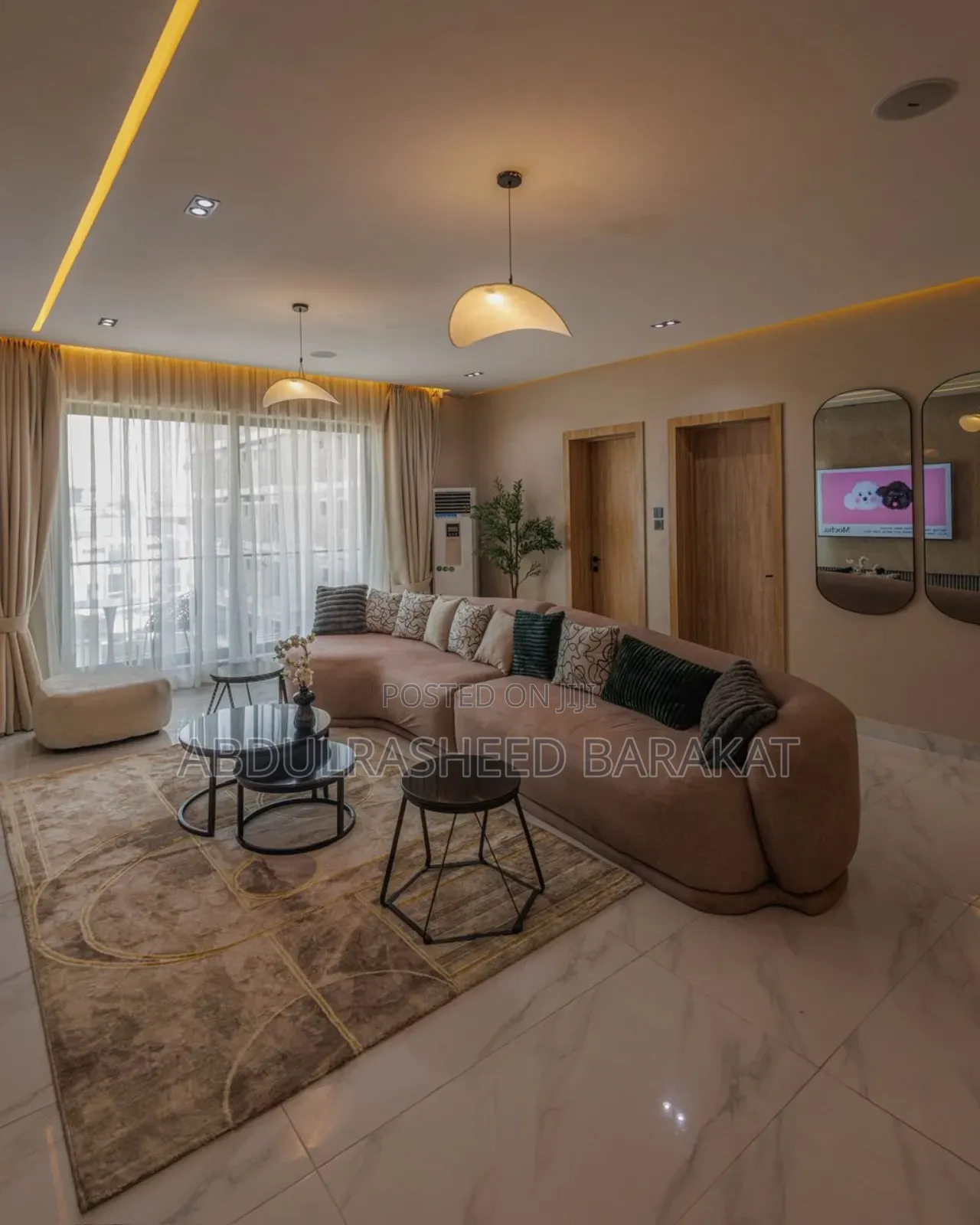 Luxury 2bedroom Apartment With Balcony/Pool/Gym