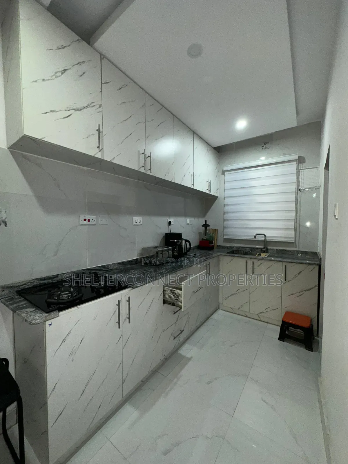 Fully Furnished 4 Bedroom Apartment