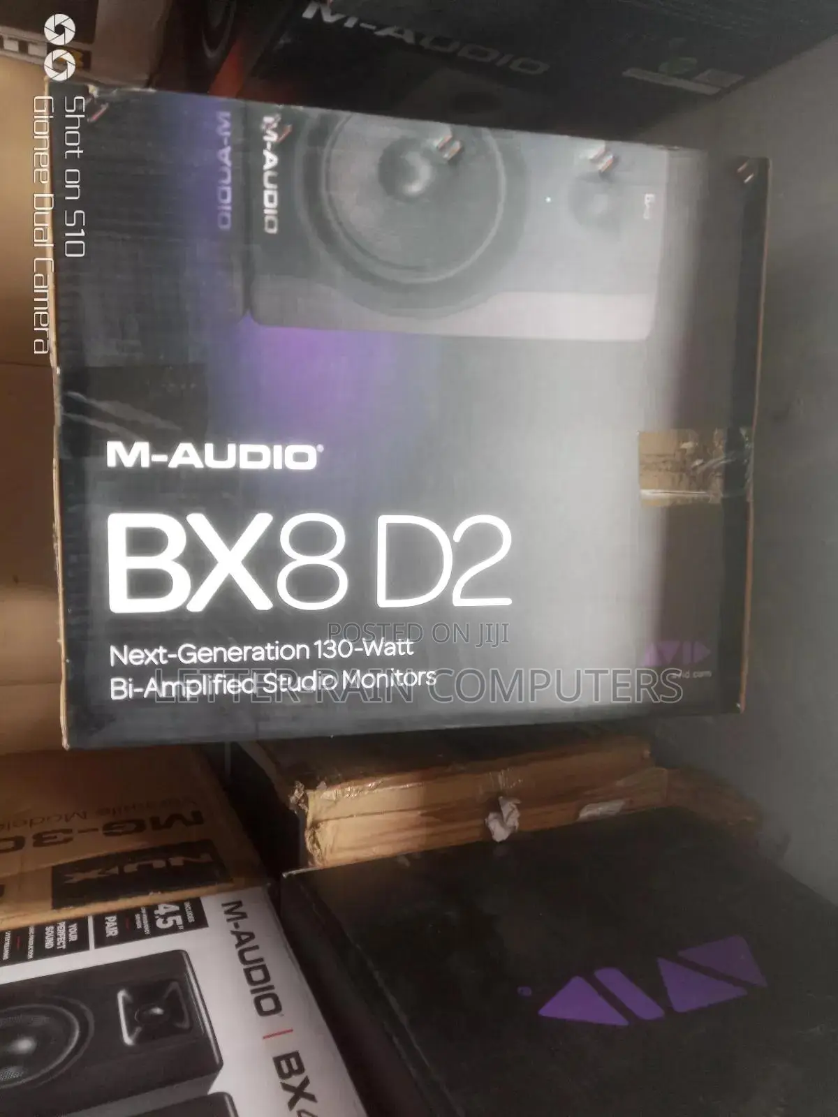 M-Audio Bx8-D2 Studio Monitor