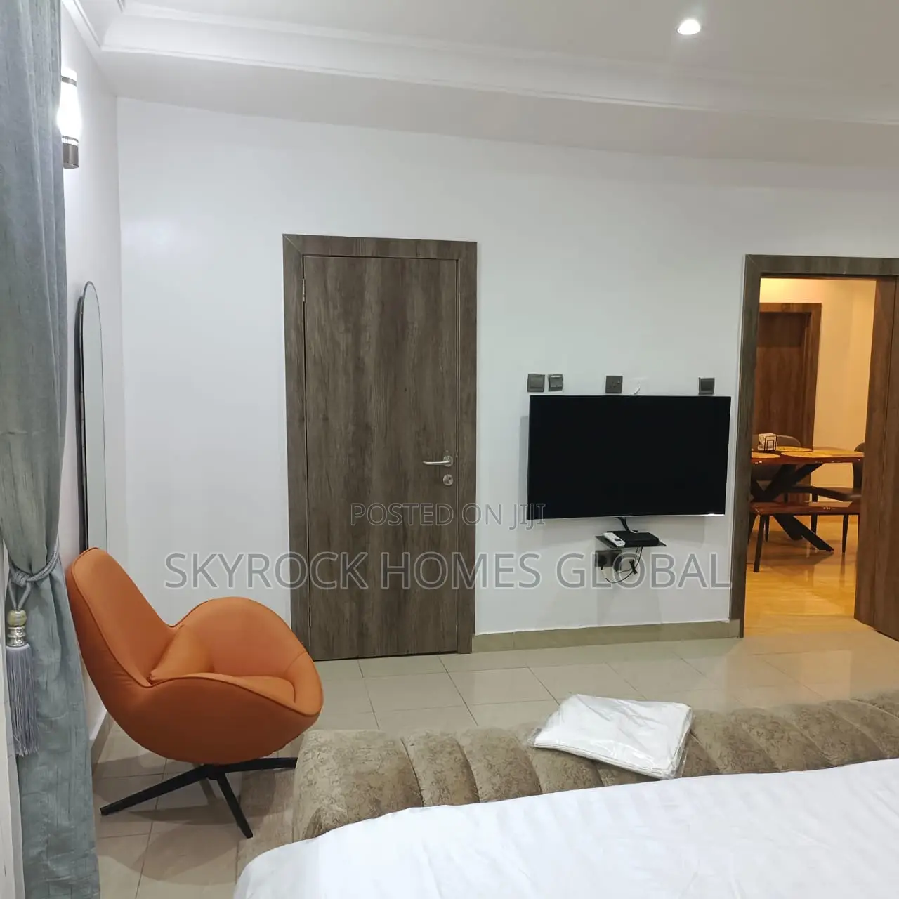 Furnished 3bdrm Penthouse in Banana Island for rent