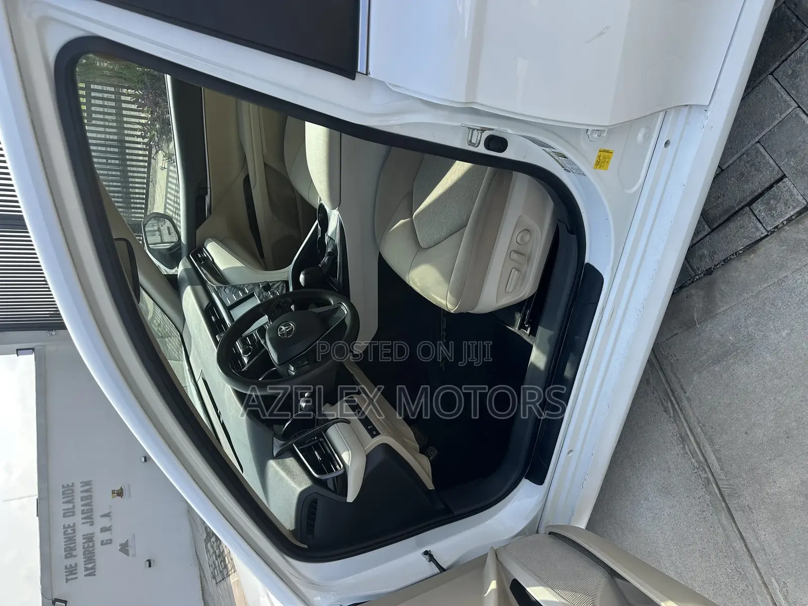 Toyota Camry 2020 White