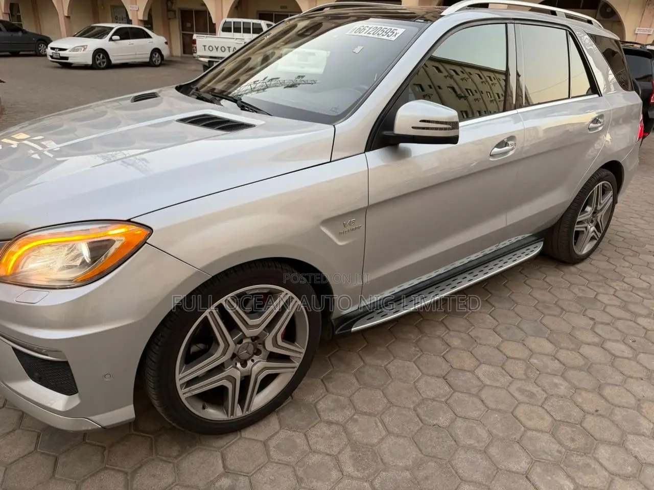 Mercedes-Benz M Class ML63 AMG 4dr SUV AWD (5.5L 8cyl Turbo 7A) 2014