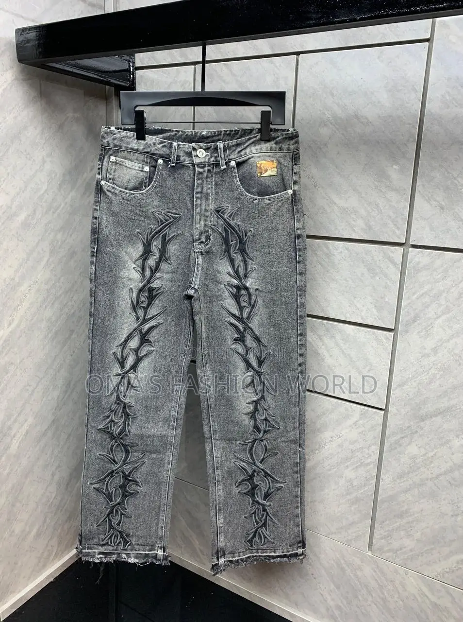 Not Just a Baggy Jeans This Is a Whole Vibe Clean. Bold. Different.