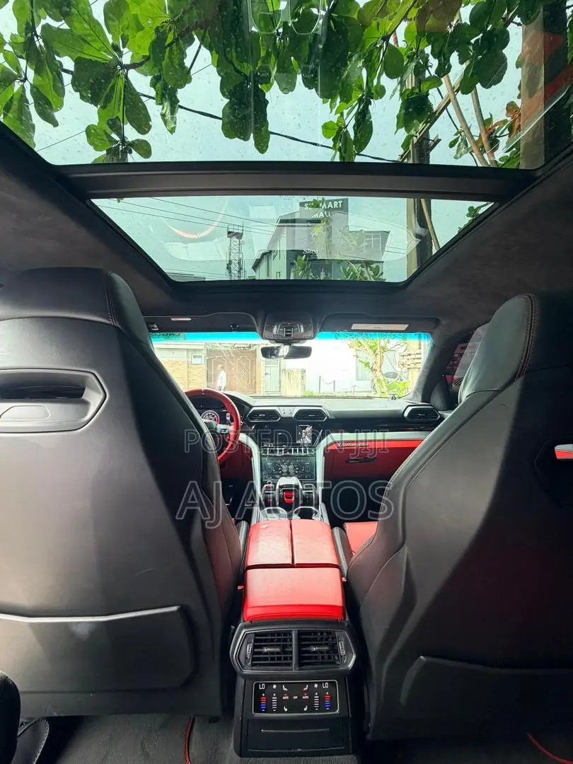 Lamborghini Urus Base 4dr AWD 2020 Red